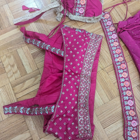 Fucshi lehenga set - Picture 8 of 8